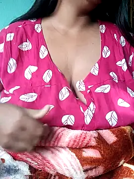 yoursexy rumi online show from December 17, 3:33 am