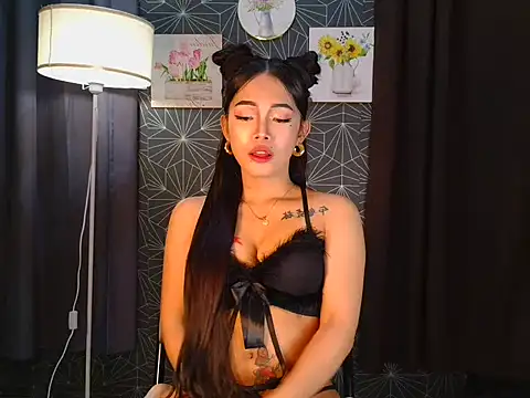 AudreyBlaise online show from November 30, 2:40 pm