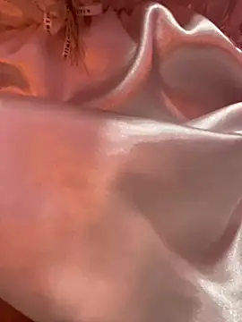 xixi2025-16 online show from February 10, 1:59 am