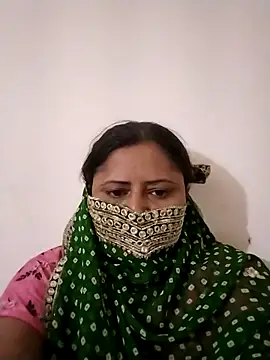 Snapshot of Sexey-Rani chatting on October 8, 3:19 am Sexey-Rani online show from October 8, 3:19 am