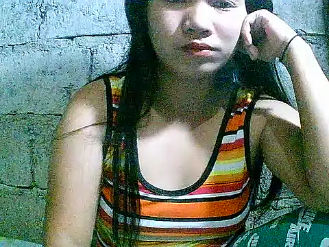 Snapshot of hotmom_pinay chatting on October 11, 8:59 am hotmom pinay online show from October 11, 8:59 am