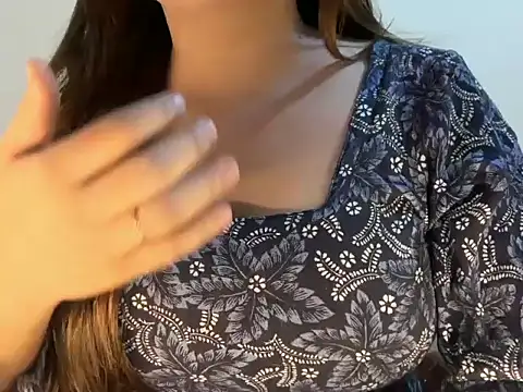 Remi Emmii online show from January 12, 7:31 pm