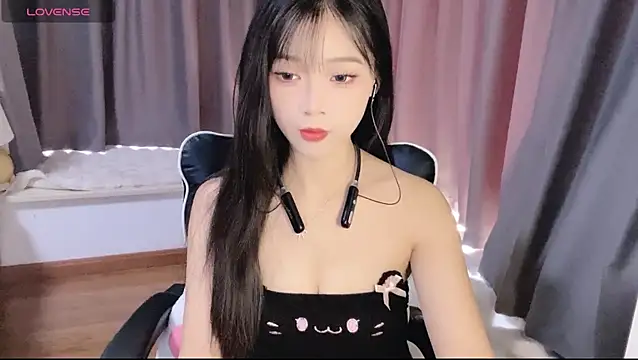 Snapshot of Cicicici-cc chatting on October 28, 2:34 am Cicicici-cc online show from October 28, 2:34 am