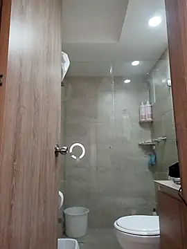 Snapshot of DiosaFortuna chatting on November 16, 11:04 am DiosaFortuna online show from November 16, 11:04 am