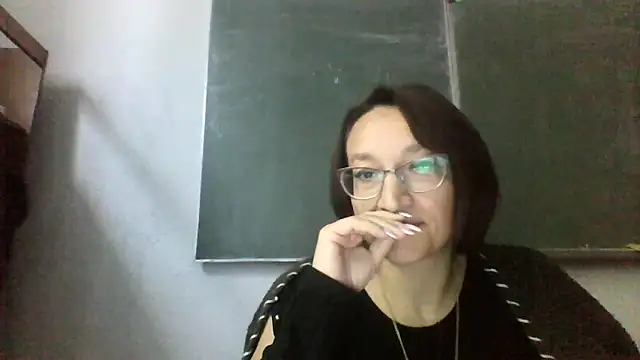 Moon Janis online show from October 2, 6:39 am