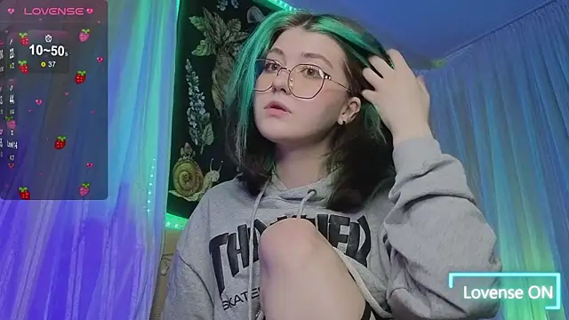 Miko Meow online show from April 15, 7:58 pm