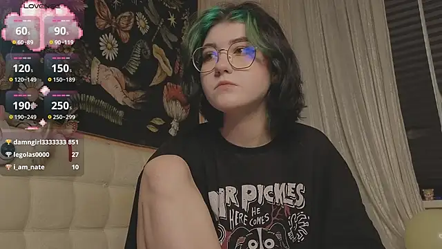 Miko Meow online show from October 20, 1:33 pm