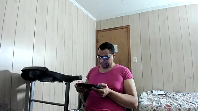 NaturalBeautyQueen online show from July 25, 11:44 pm