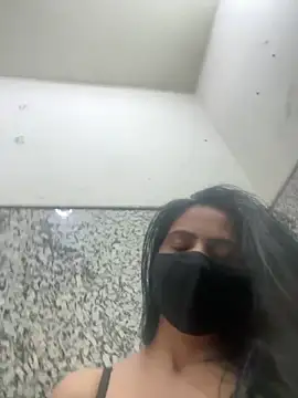 SashaPatel online show from April 14, 2:22 pm