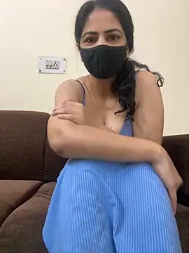 Snapshot of SashaPatel chatting on November 16, 1:43 am SashaPatel online show from November 16, 1:43 am