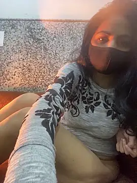 SashaPatel online show from December 19, 1:57 pm