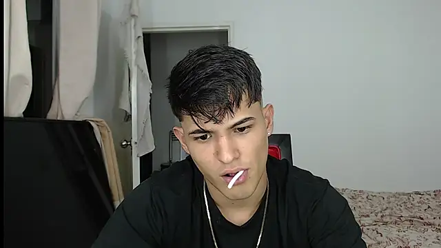 Alex mojica online show from September 11, 5:07 am