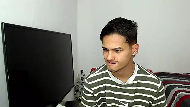 Alex mojica online show from February 20, 6:26 am