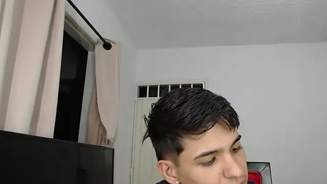 Alex mojica online show from October 10, 5:08 am