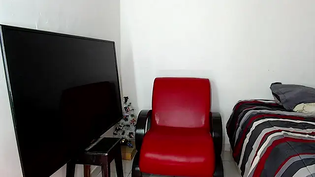 Alex mojica online show from December 21, 7:10 am