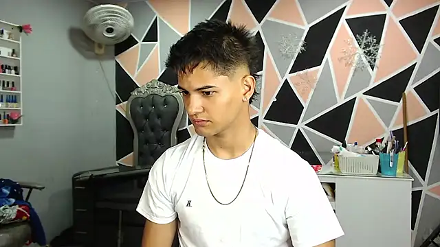 Alex mojica online show from January 8, 7:58 am