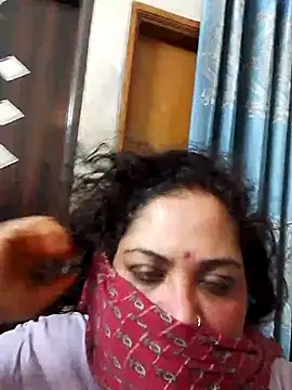 Snapshot of nila-aktar chatting on July 21, 6:31 pm nila-aktar online show from July 21, 6:31 pm