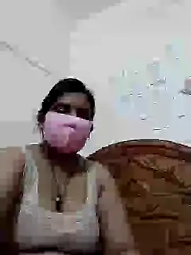 Snapshot of nila-aktar chatting on September 14, 6:30 pm nila-aktar online show from September 14, 6:30 pm