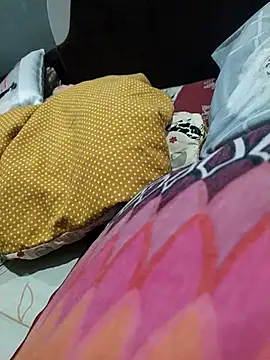 Mumuska online show from November 3, 5:27 pm