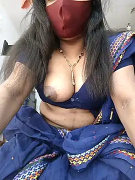 Snapshot of Natasa-4455 chatting on December 14, 7:30 pm Natasa-4455 online show from December 14, 7:30 pm