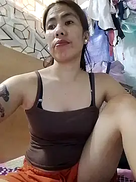 Snapshot of Deliciousgirl14 chatting on October 27, 3:07 am Deliciousgirl14 online show from October 27, 3:07 am