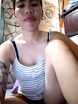 Snapshot of Deliciousgirl14 chatting on June 3, 3:51 am Deliciousgirl14 online show from June 3, 3:51 am
