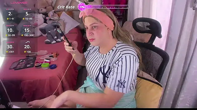 Snapshot of BarbieStyled chatting on September 12, 9:25 pm BarbieStyled online show from September 12, 9:25 pm