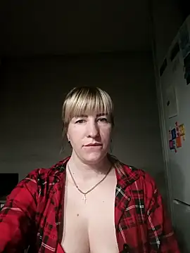 Snapshot of babyjessi chatting on October 26, 10:21 pm babyjessi online show from October 26, 10:21 pm