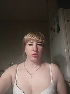 Snapshot of babyjessi chatting on July 4, 8:57 pm babyjessi online show from July 4, 8:57 pm