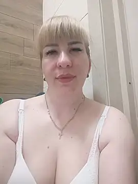 babyjessi online show from May 24, 8:20 pm