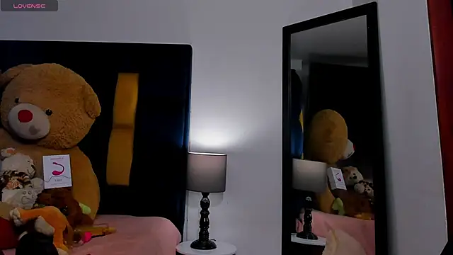 Evan Storn online show from November 8, 3:54 am