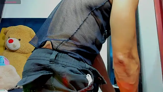 Evan Storn online show from October 22, 4:23 am