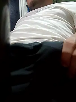 cherlebrow online show from February 9, 10:30 pm