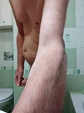 ExhibitPoll online show from October 9, 3:12 pm