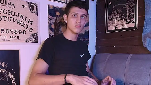 Snapshot of _realwav chatting on September 14, 12:38 pm realwav online show from September 14, 12:38 pm