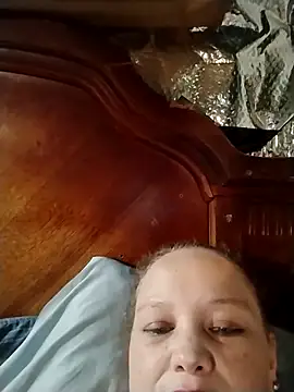 Snapshot of kellyjean0217 chatting on October 18, 3:36 pm kellyjean0217 online show from October 18, 3:36 pm