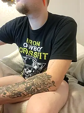 matty244 online show from October 31, 5:09 pm