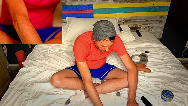 Snapshot of lukas_24 chatting on September 18, 12:24 am lukas 24 online show from September 18, 12:24 am