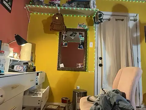 bearcub300 online show from November 7, 12:26 am