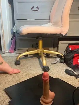 bearcub300 online show from September 30, 5:02 am