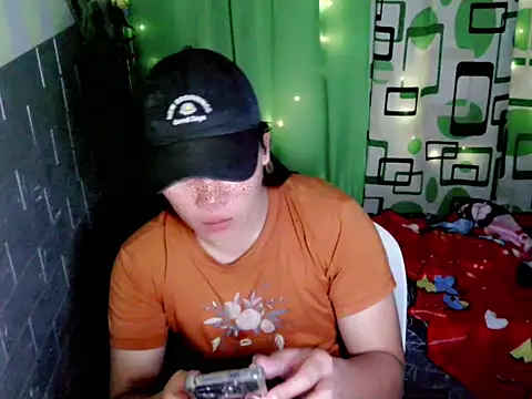 urdreamgirljacky online show from December 22, 12:16 pm