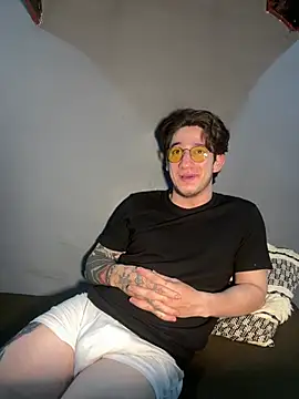 AteneoJr online show from April 8, 12:12 am