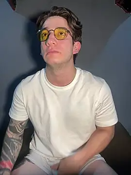 AteneoJr online show from April 2, 12:40 am