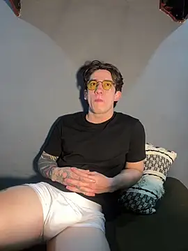 AteneoJr online show from March 27, 1:14 am