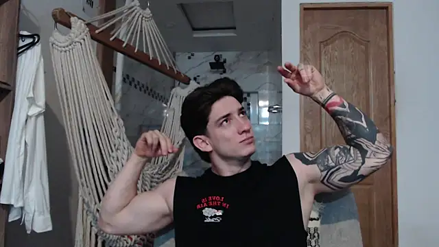 Snapshot of AteneoJr chatting on October 30, 4:22 am AteneoJr online show from October 30, 4:22 am