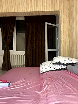 Di Olivia online show from November 6, 4:55 pm