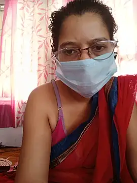 Snapshot of thanusi_2 chatting on July 15, 5:36 am thanusi 2 online show from July 15, 5:36 am