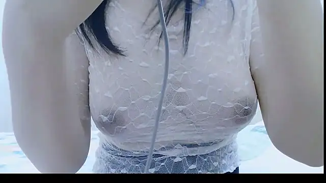 Winnie-01 online show from June 14, 1:13 am