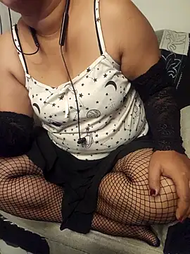 Delisha143 online show from March 20, 8:04 am