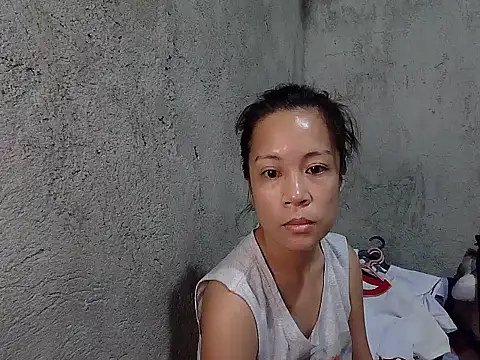 Snapshot of janelovely18 chatting on October 22, 9:13 pm janelovely18 online show from October 22, 9:13 pm